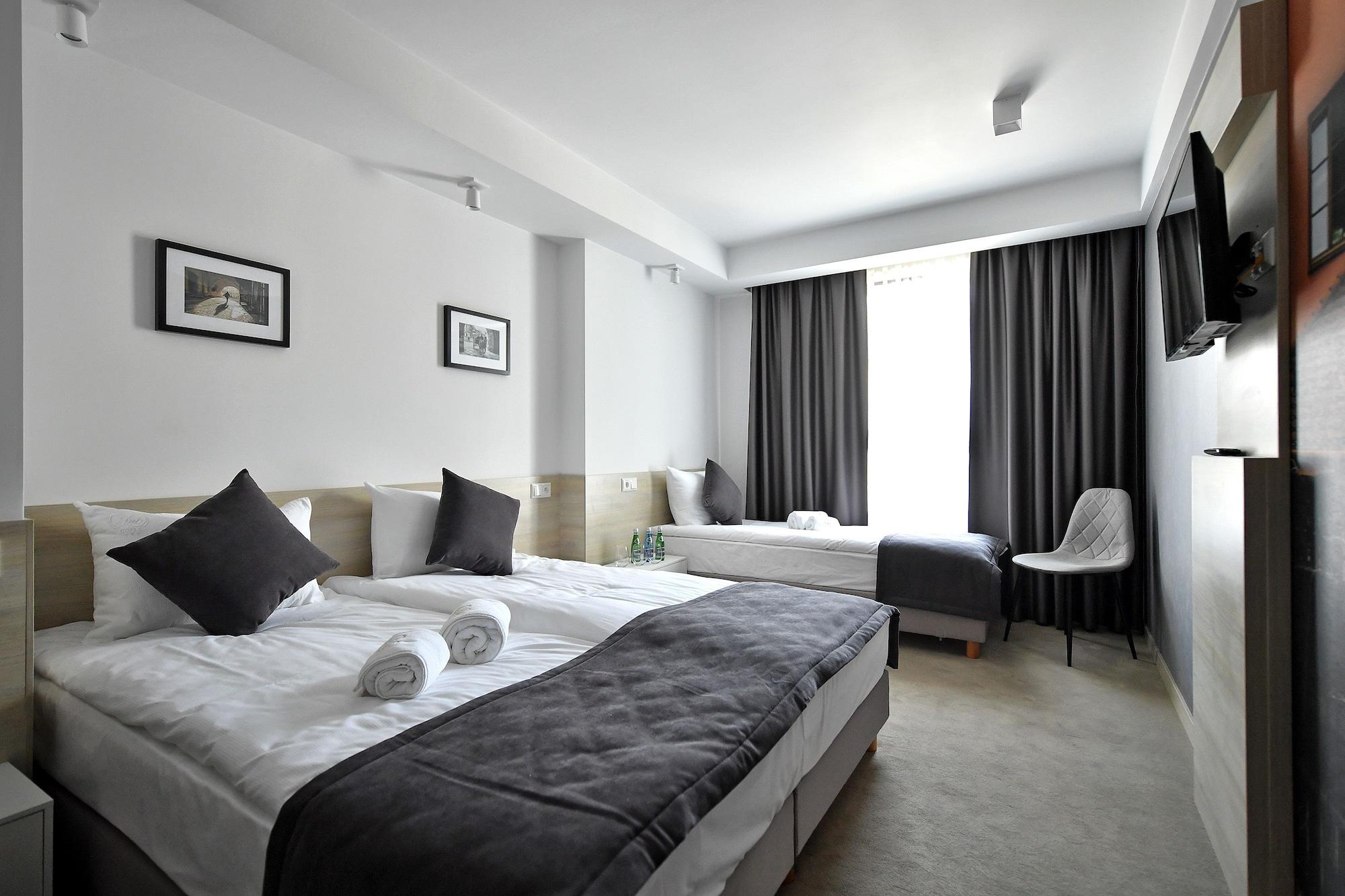 Lubhotel Lublin Exteriör bild