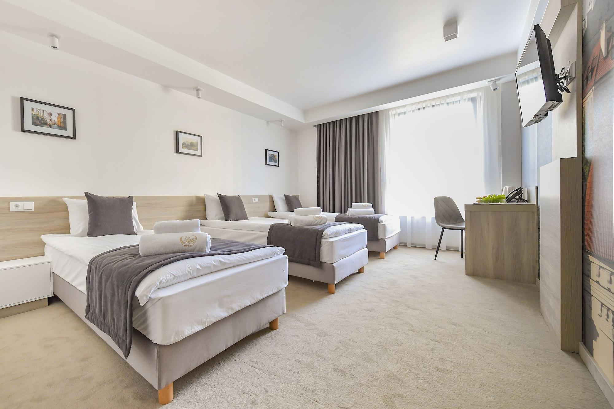 Lubhotel Lublin Exteriör bild