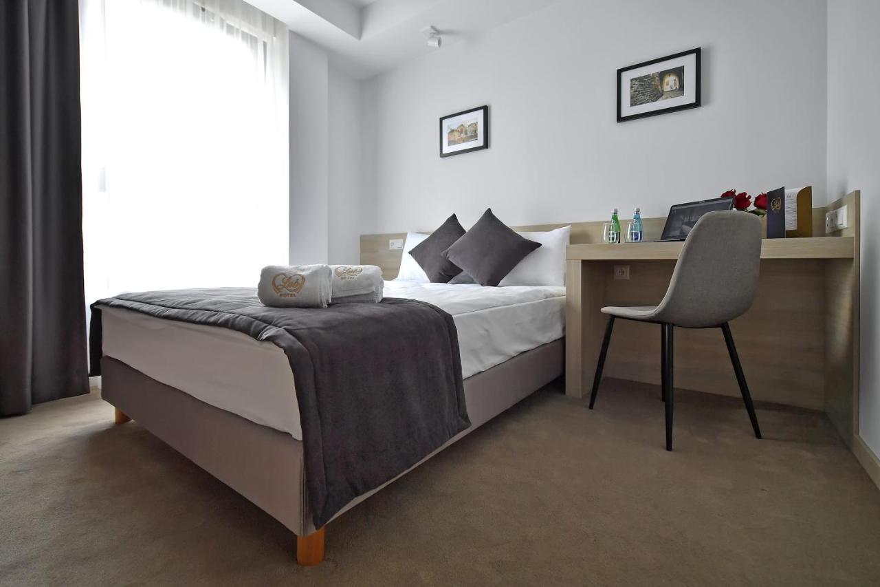 Lubhotel Lublin Exteriör bild
